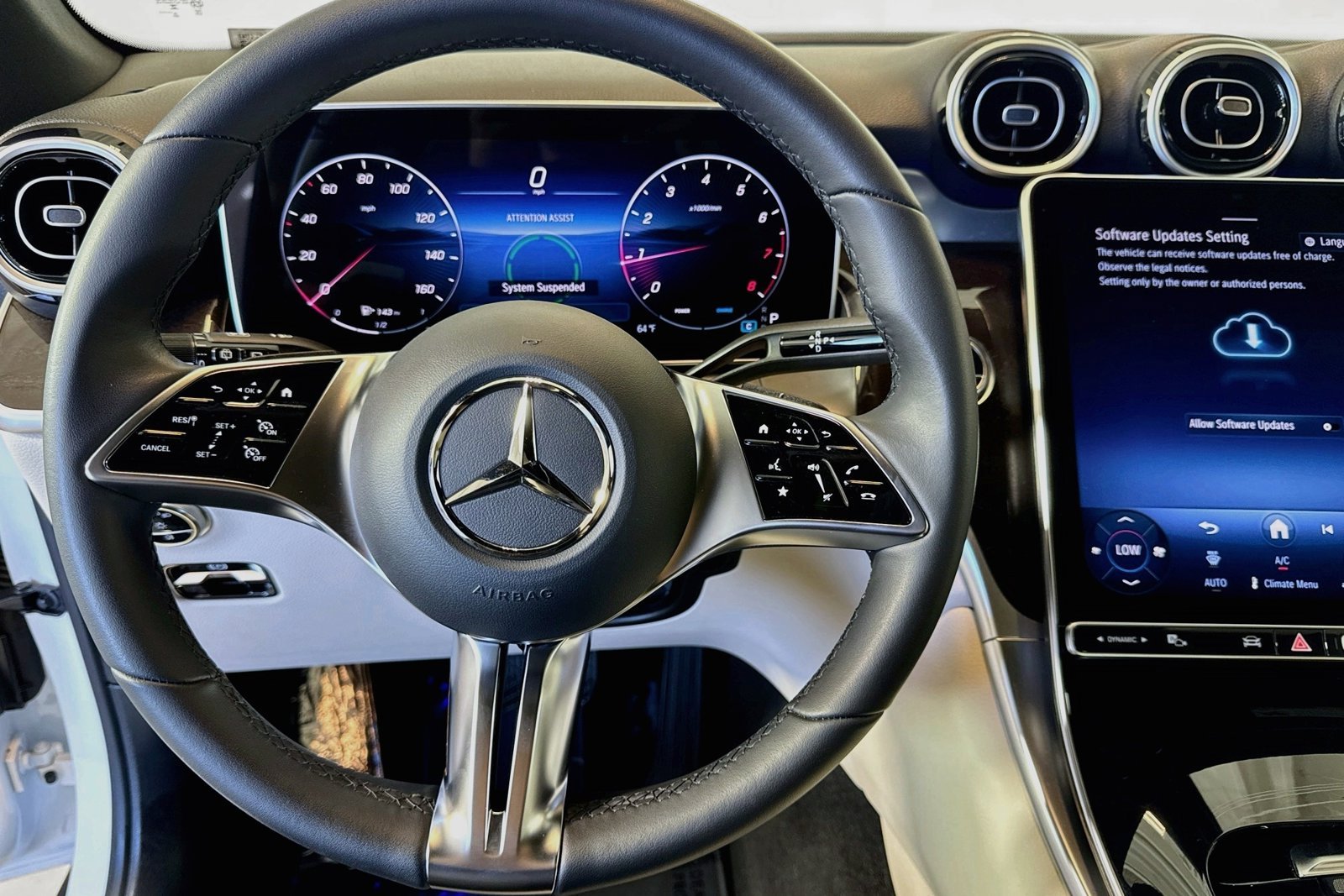Certified Used 2026 Polar White Mercedes-Benz GLC 300 image 11