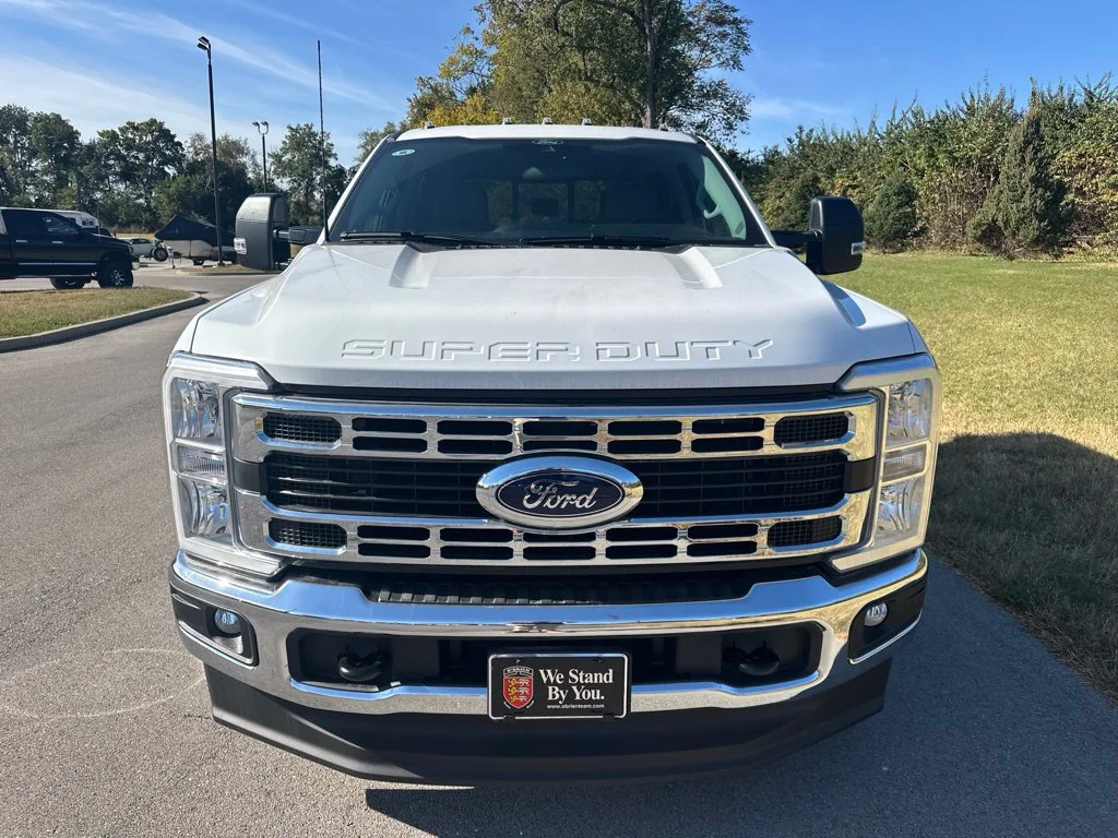 New 2026 Oxford White Ford F-350® XL image 2