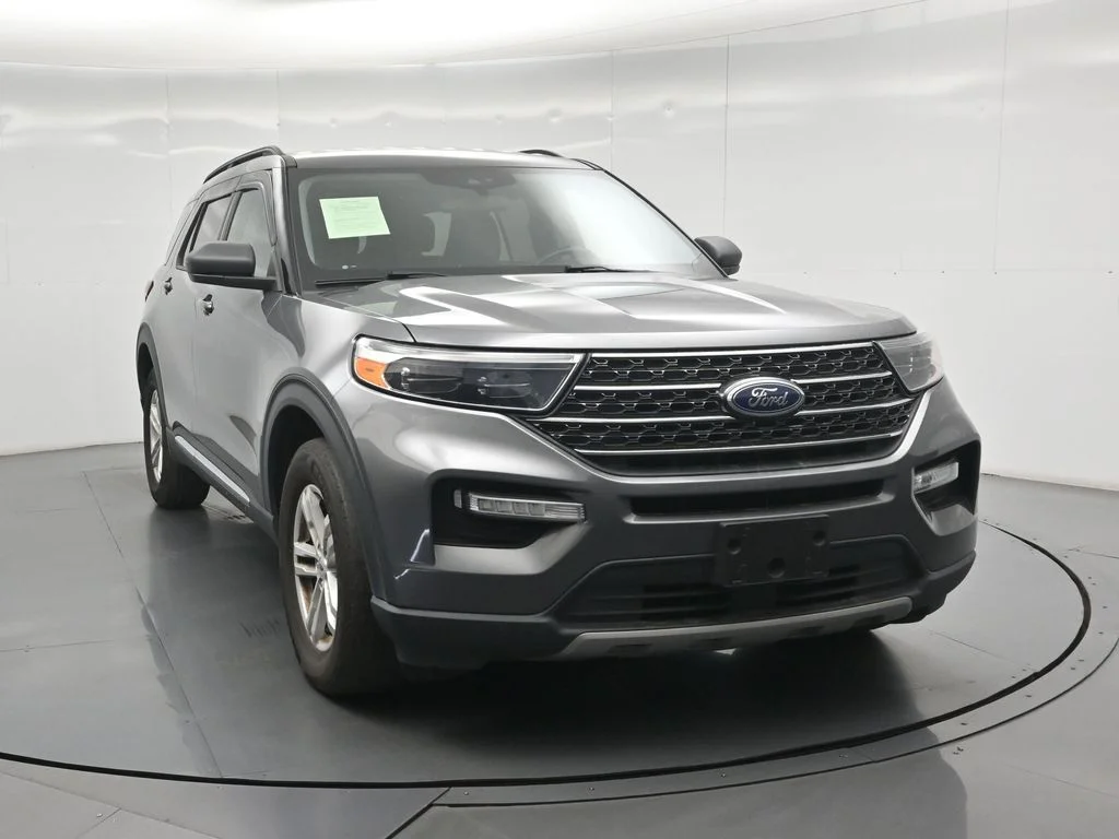 Certified Used 2021 Gray Ford XLT image 9