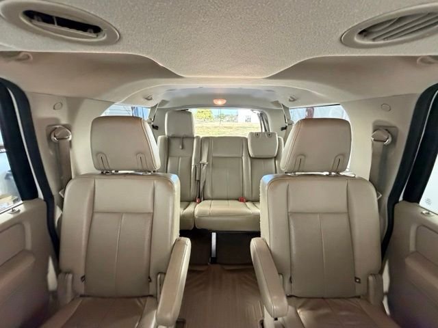 Used 2014 White Ford Limited image 14