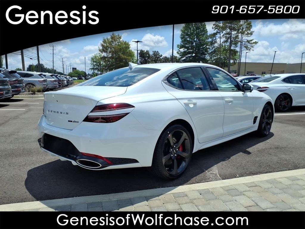 New 2026 White Genesis 3.3T Sport Prestige image 5