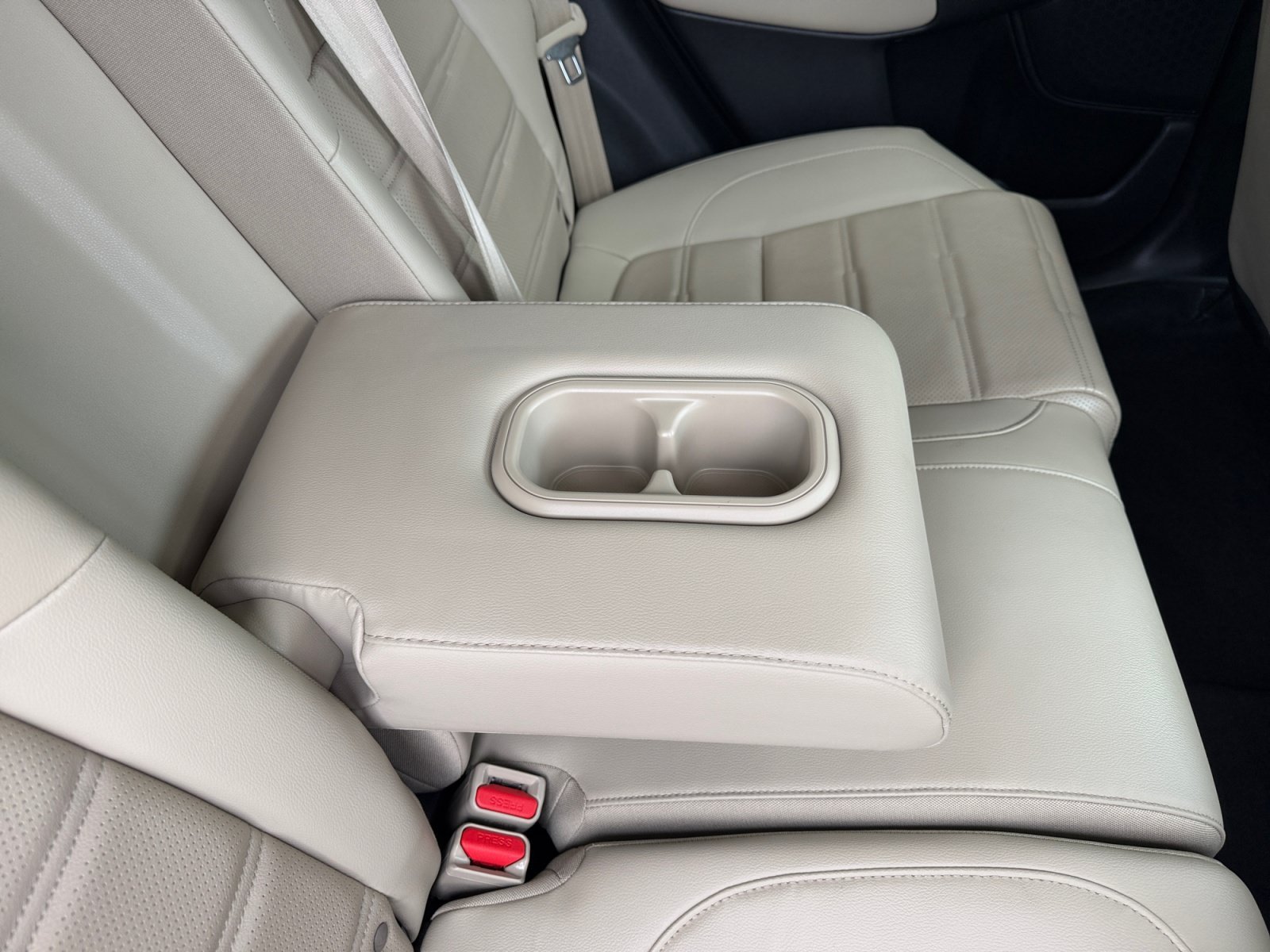 2020 Honda CR-V Touring - Photo 36