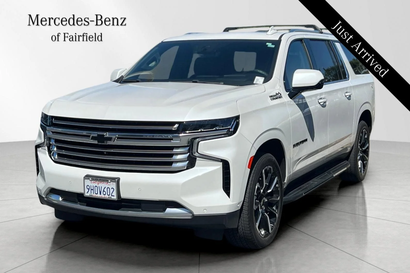 2023 Chevrolet Suburban 4WD 1500 High Country's photo