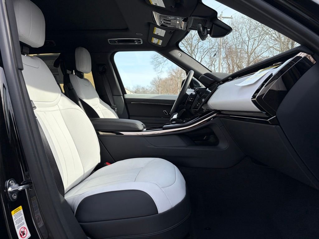 2026 Land Rover Range Rover Sport Dynamic SE - Photo 15