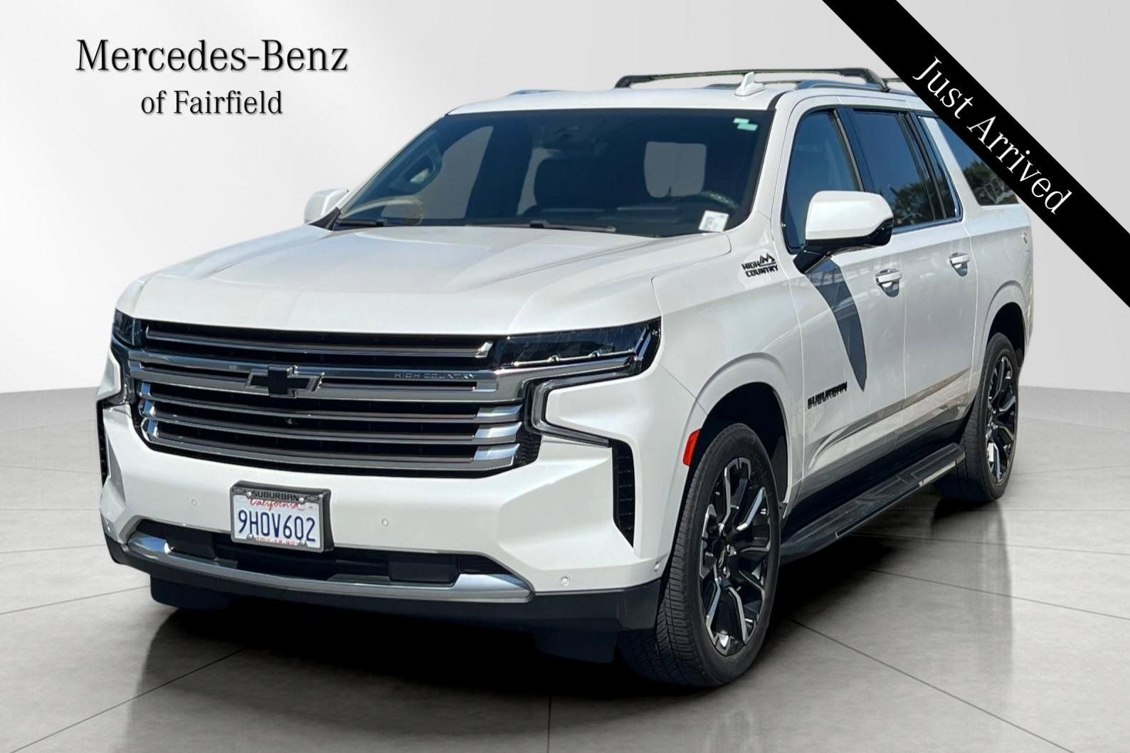 2023 Chevrolet Suburban 4WD 1500 High Country's photo