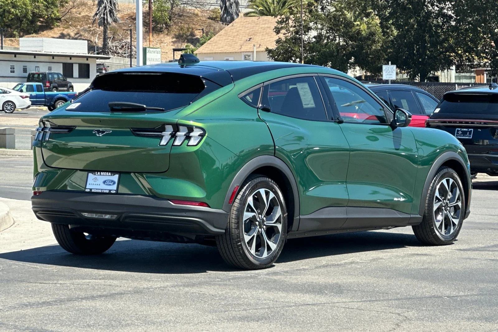 New 2026 Eruption Green Metallic Ford Select image 3