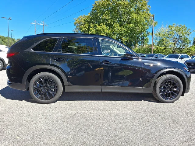 New 2026 Black Mazda 3.3 Turbo Premium image 5