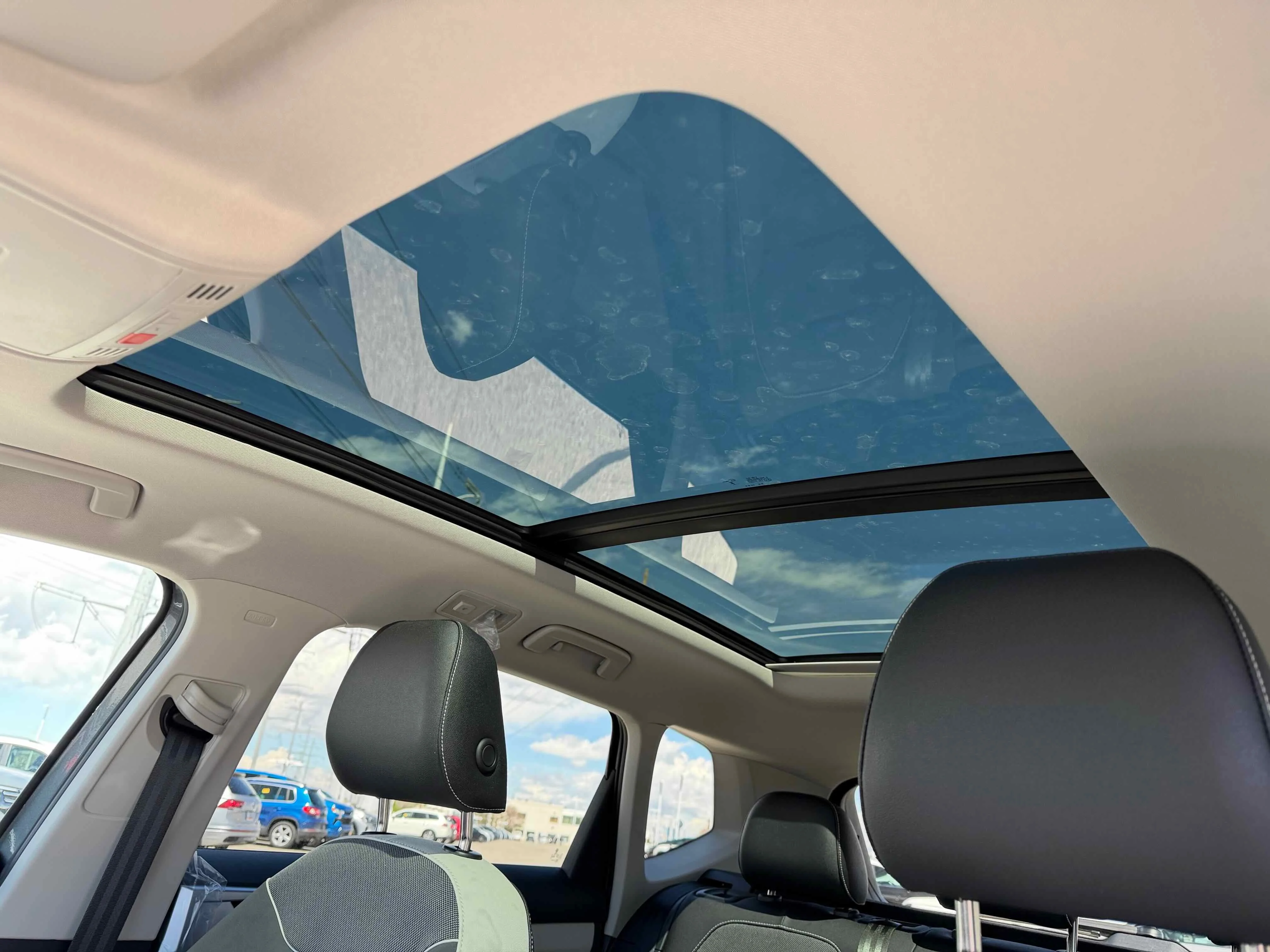 New 2026 Platinum Gray Volkswagen SE image 25