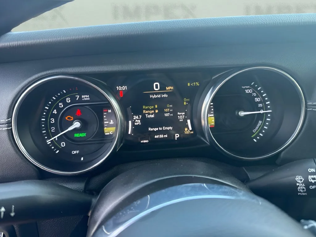 Used 2021 Red Jeep Unlimited Sahara image 10