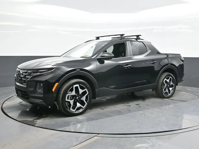 Used 2023 Black Hyundai Limited image 5