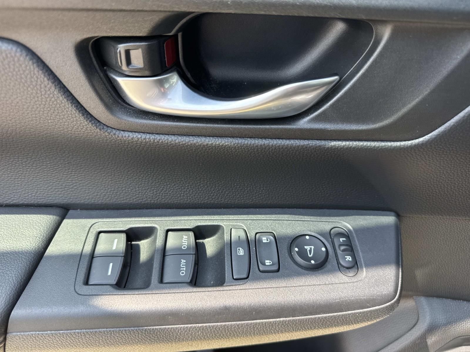 Used 2024 Gray Honda EX image 20