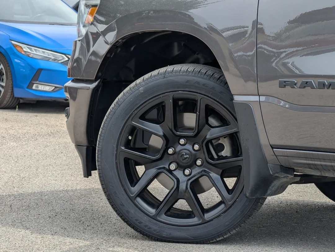 Certified Used 2020 Grey RAM Sport - - 4x4 - Level II Grp - Night Edition - Dual Pane Sunroof - Leather & More! image 9