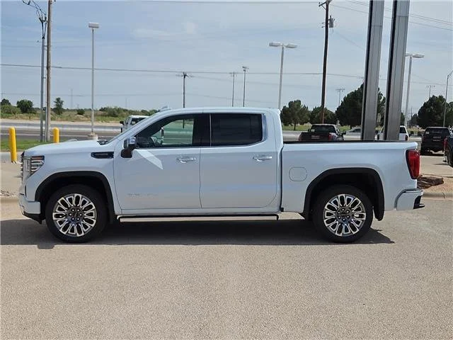 New 2026 Glacier White Tricoat GMC Denali Ultimate image 2