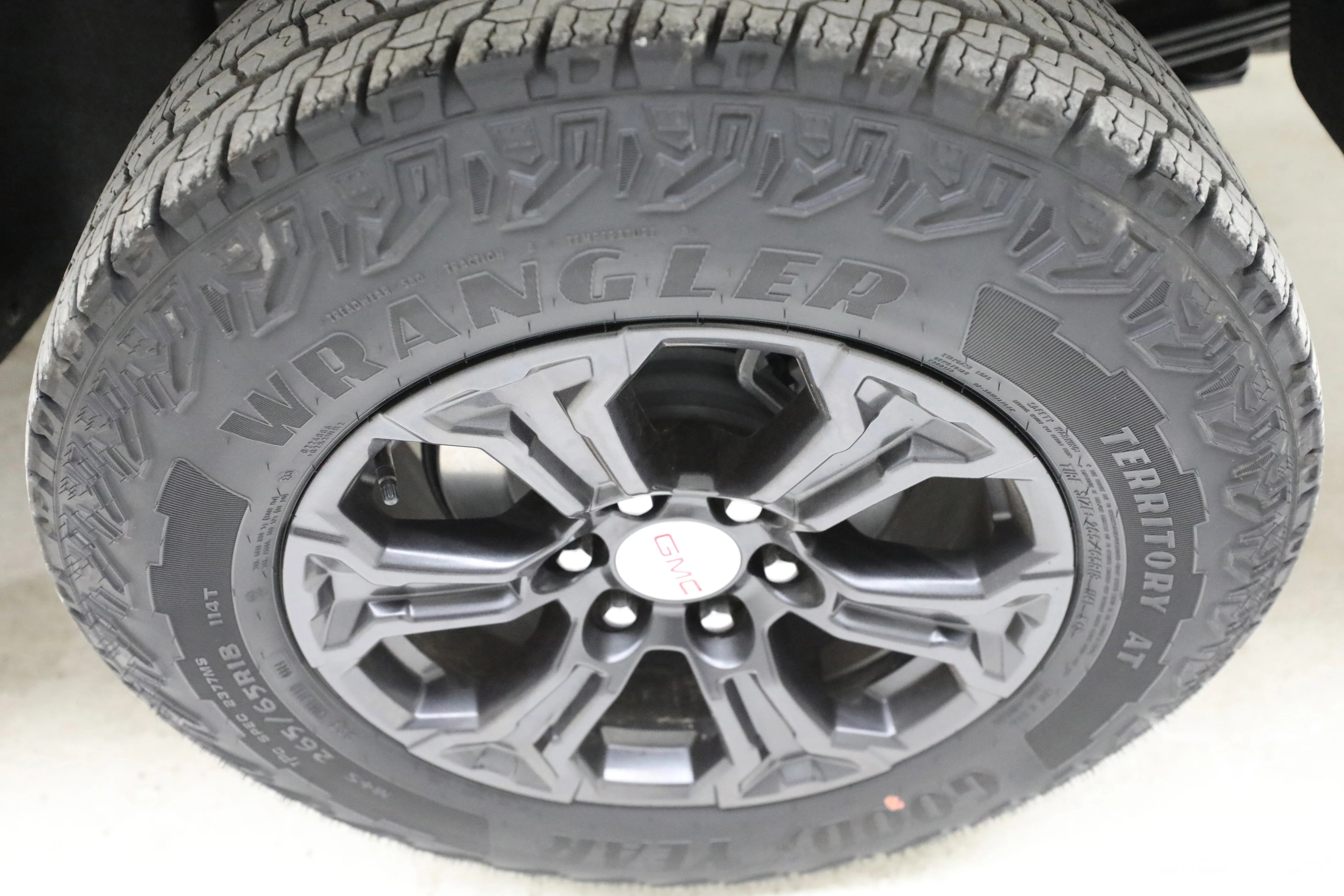 Pre-Owned 2024 GMC Canyon Elevation Crew Cab 2WD