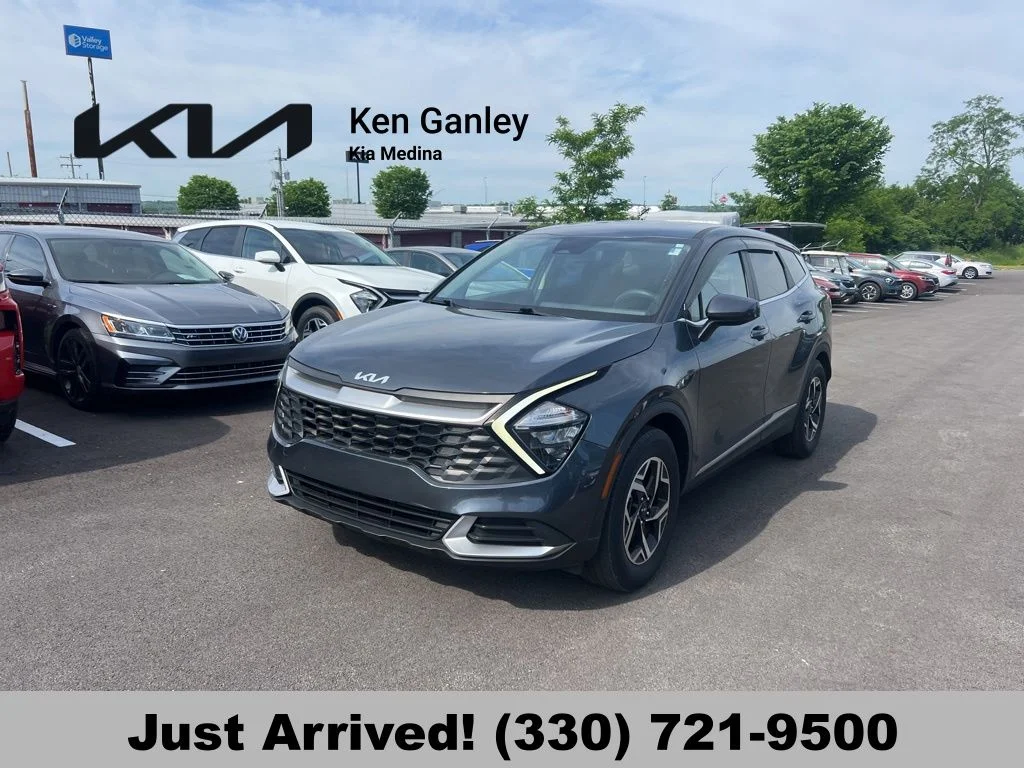 2023 Kia Sportage 2.5 LX AT's photo