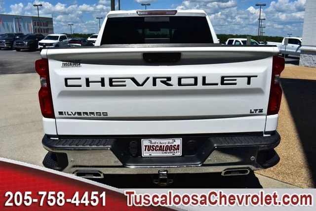 Used 2021 SUMMIT WHITE Chevrolet LTZ image 9