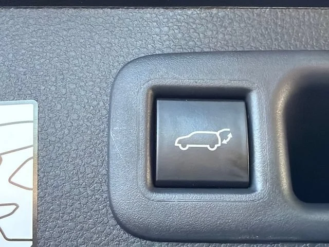 Used 2024 Off-white Toyota Limited image 19