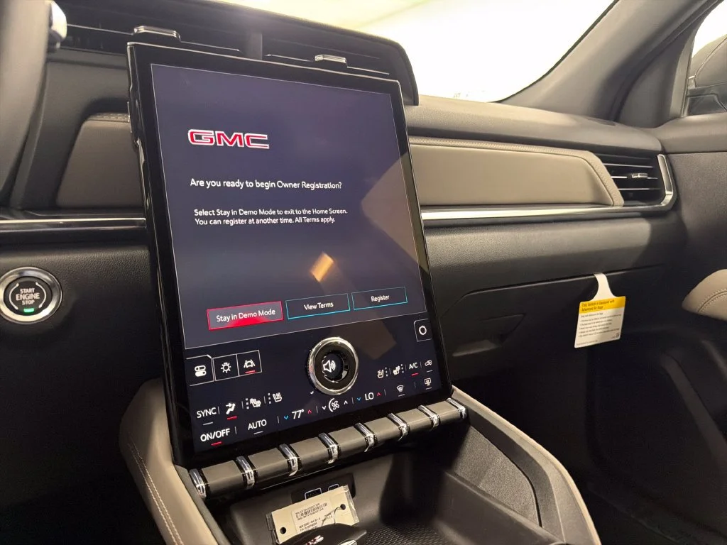 New 2027 Summit White GMC Elevation image 18