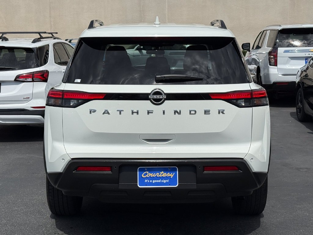 Used 2025 White Nissan SV image 7