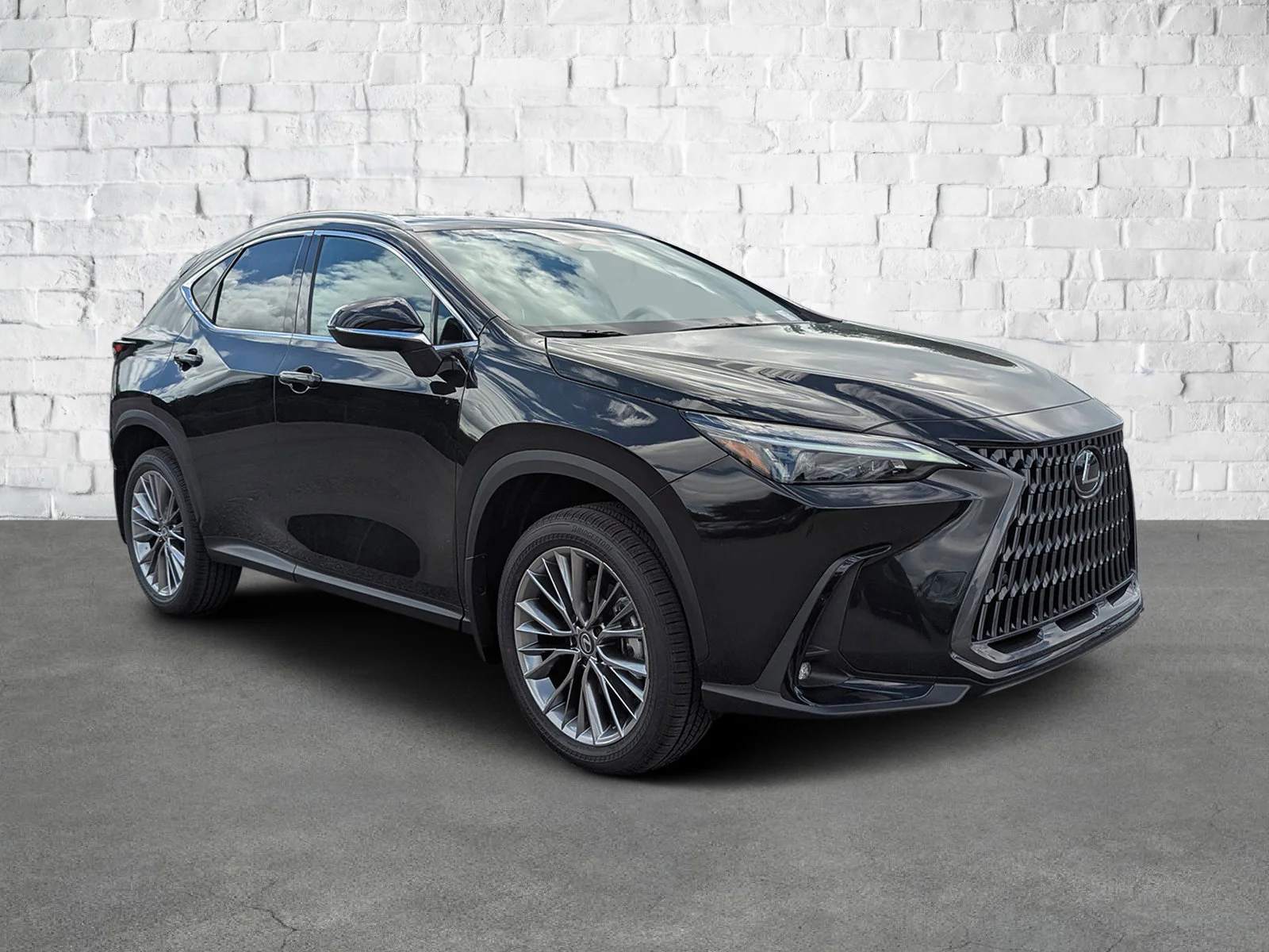 2026 Lexus NX 350h 350h Premium AWD's photo