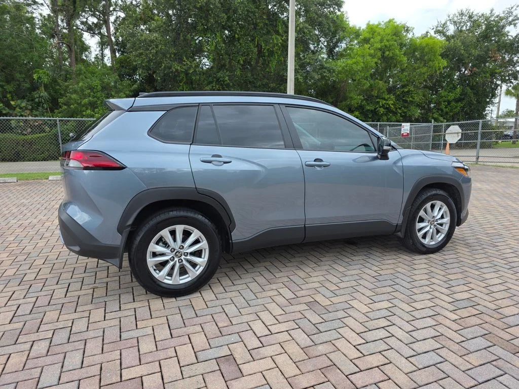 Certified Used 2026  Toyota LE image 11