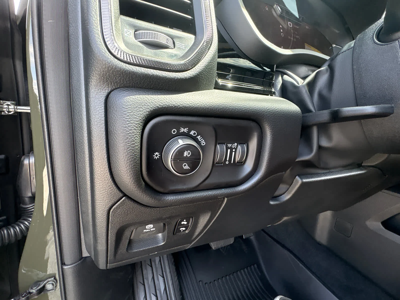 New 2026 Tank Exterior Paint RAM Rebel image 20
