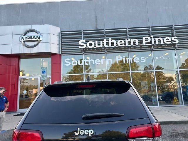 Used 2021 Black Jeep Limited image 5