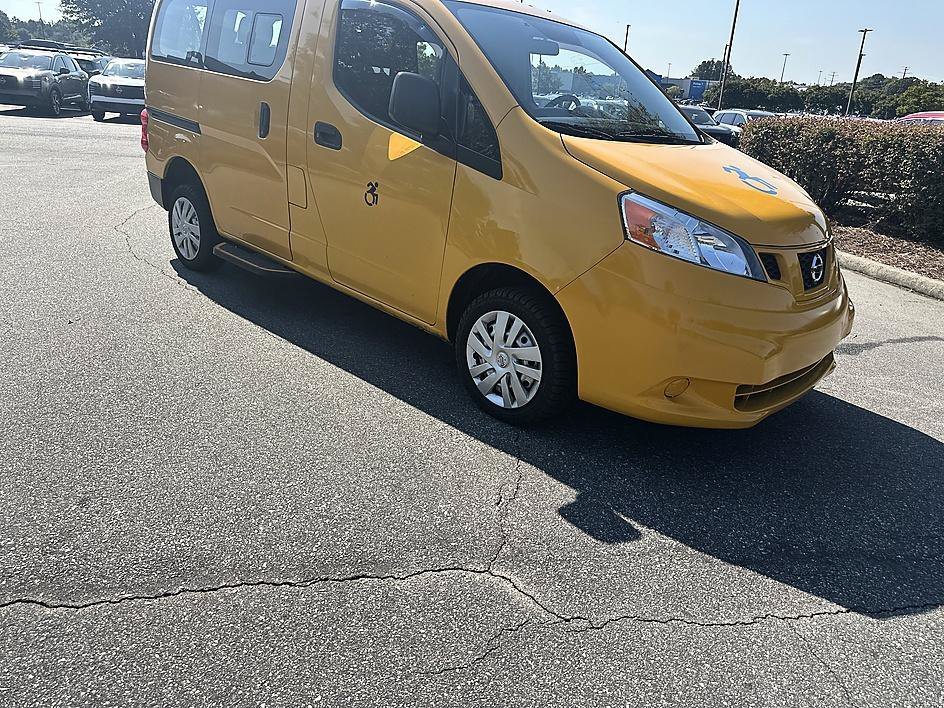 Used 2016 Taxi Yellow Nissan SV image 4