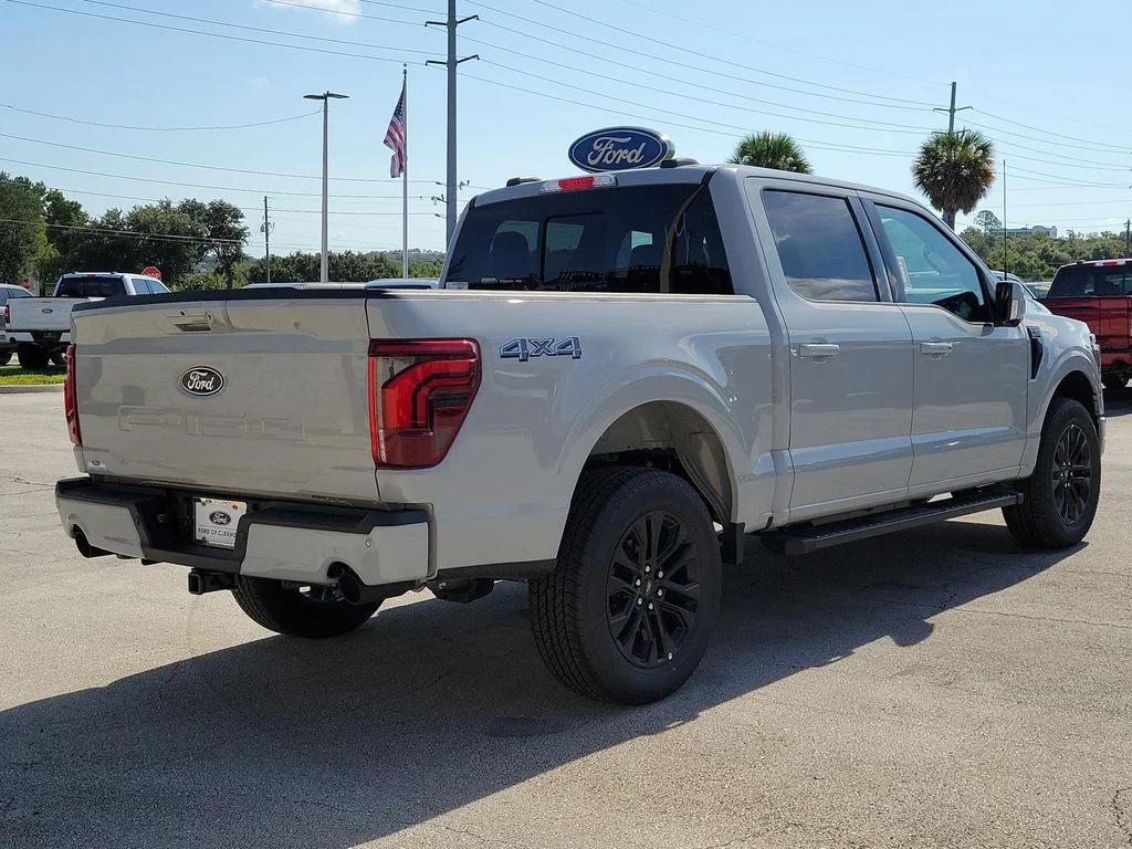 New 2026 Avalanche Ford Lariat® image 5