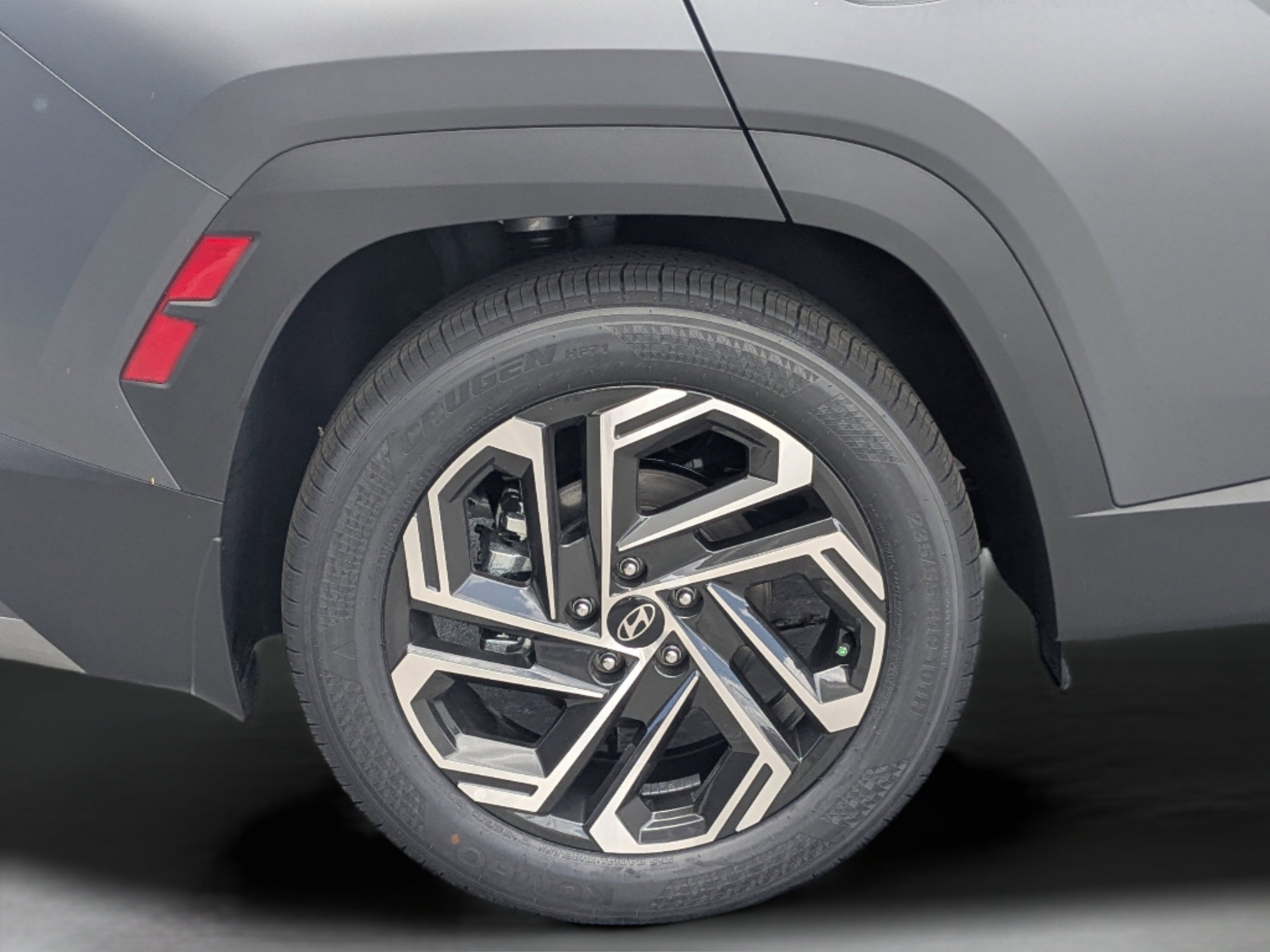 New 2026 Ecotronic Gray Matte Hyundai Limited FWD image 11