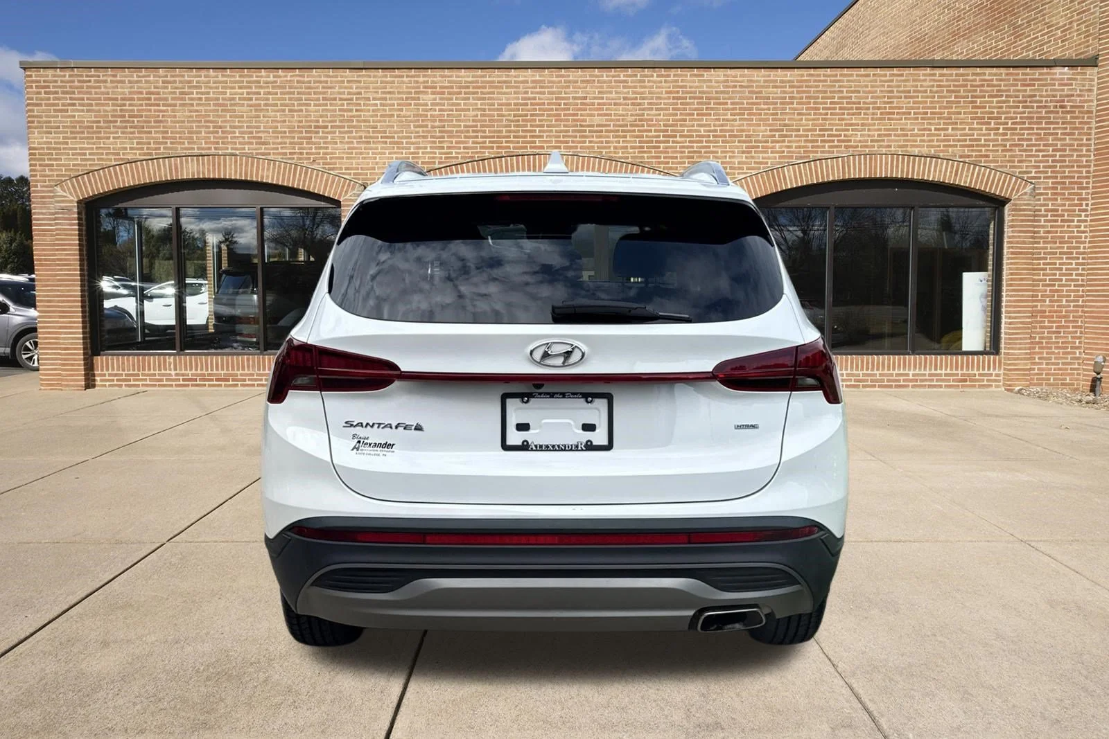 Used 2023 Serenity White Pearl Hyundai SEL image 4