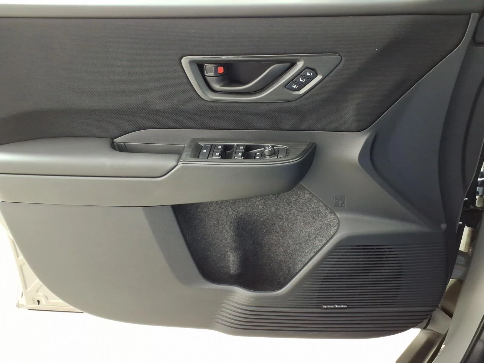 New 2026 RIVER ROCK PEARL Subaru Limited XT image 41