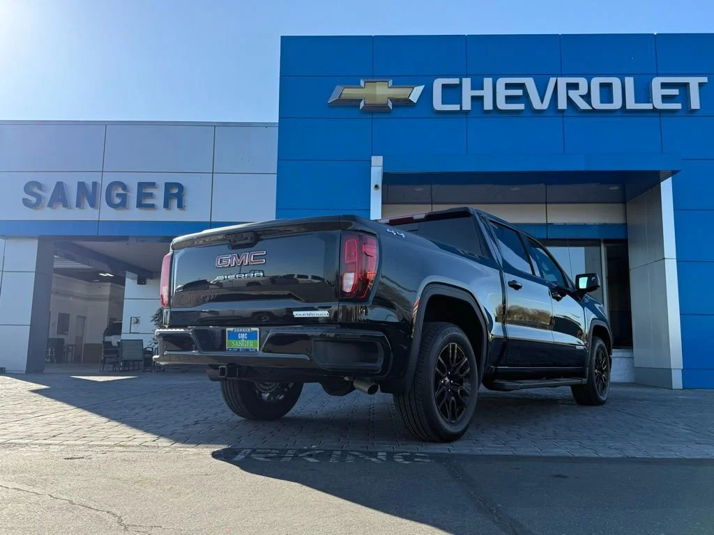 New 2026 Onyx Black GMC Elevation image 9