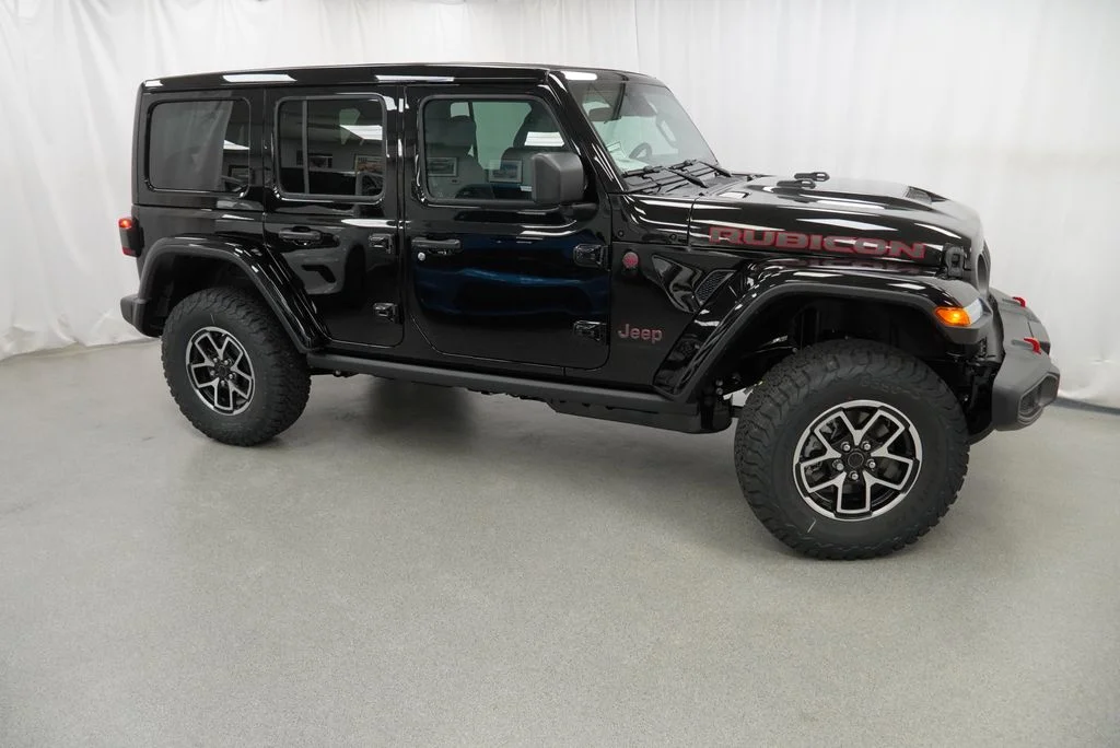 New 2026 Black Clear-Coat Exterior Paint Jeep Rubicon image 9