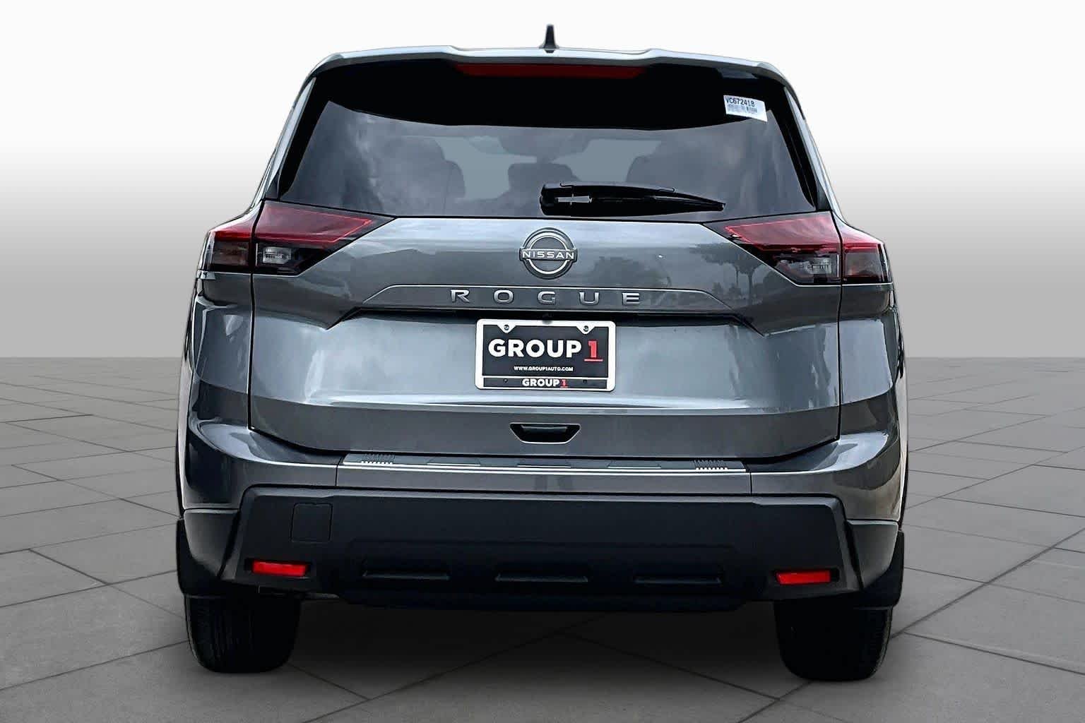 New 2027 Gun Metallic Nissan SV image 4