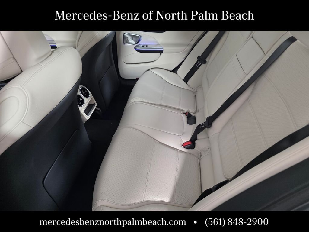New 2026 Selenite Grey Metallic Mercedes-Benz C 300 image 12