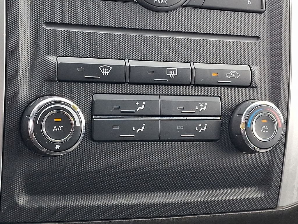 Used 2012 Black Nissan S image 18