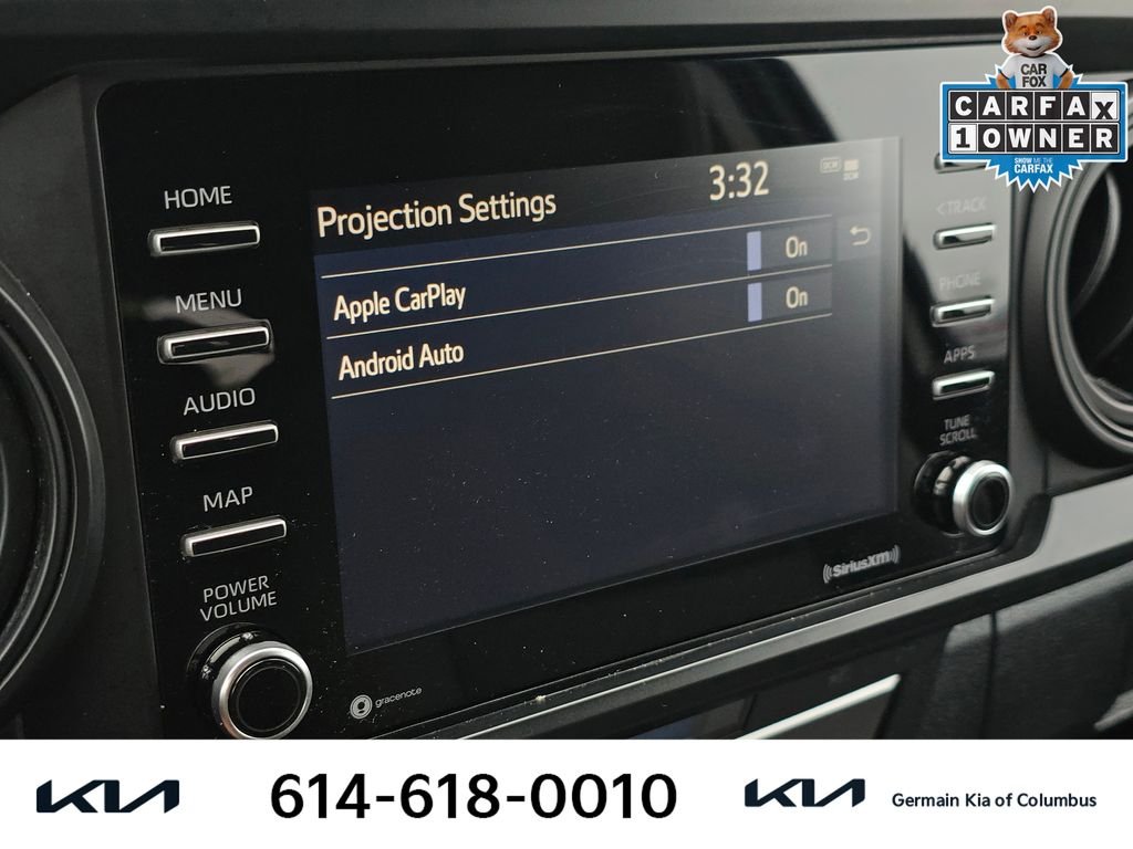 Used 2021 White Toyota SR image 28