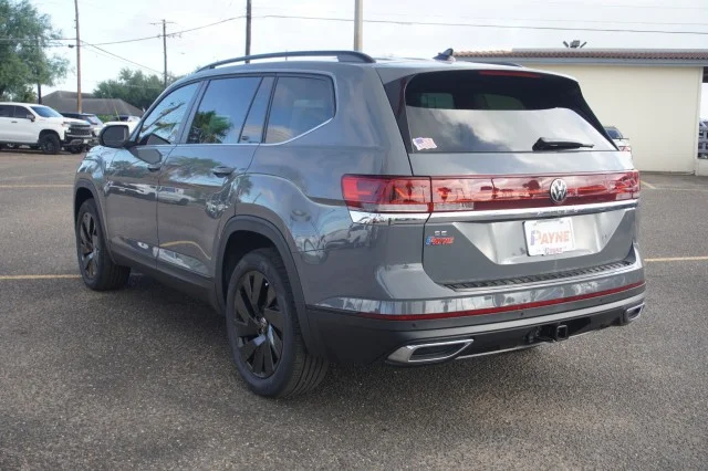 New 2026 Pure Gray Volkswagen 2.0T SE w/Technology image 12
