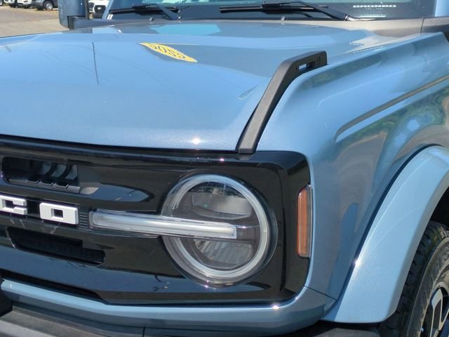 Used 2025 Gray Ford Outer Banks image 9