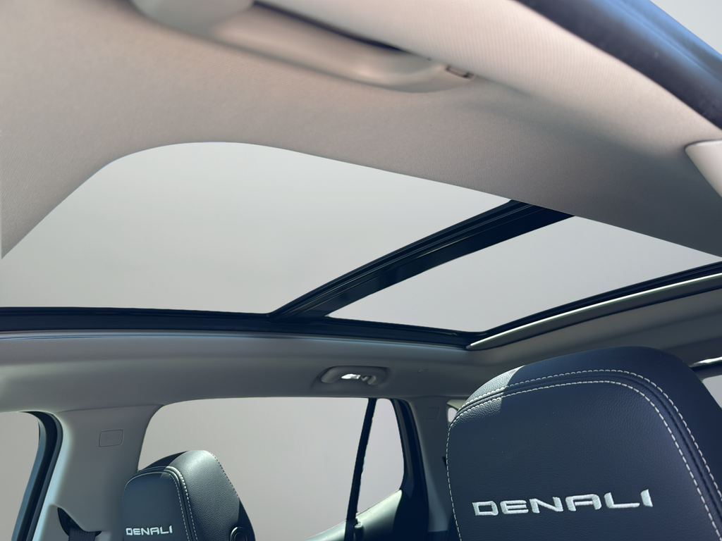 Used 2023 White GMC Denali image 16