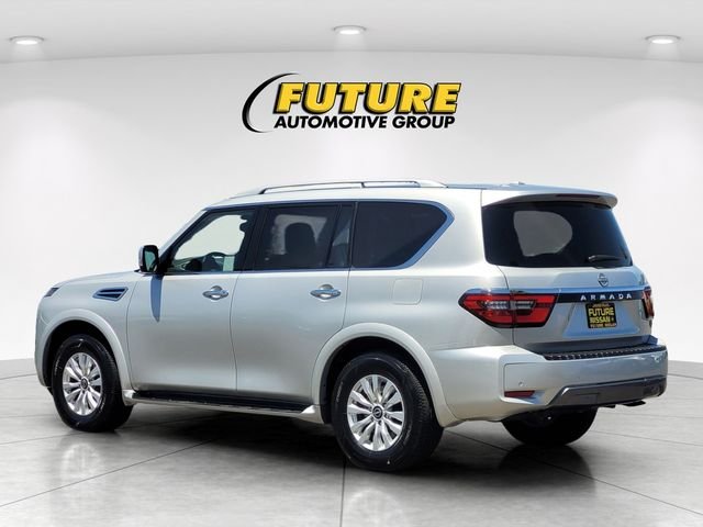 Used 2024 Silver Nissan SV image 7