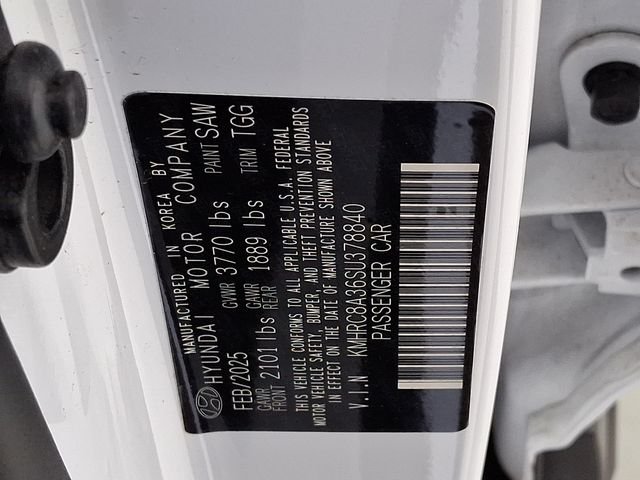 Certified Used 2025 White Hyundai SEL image 34