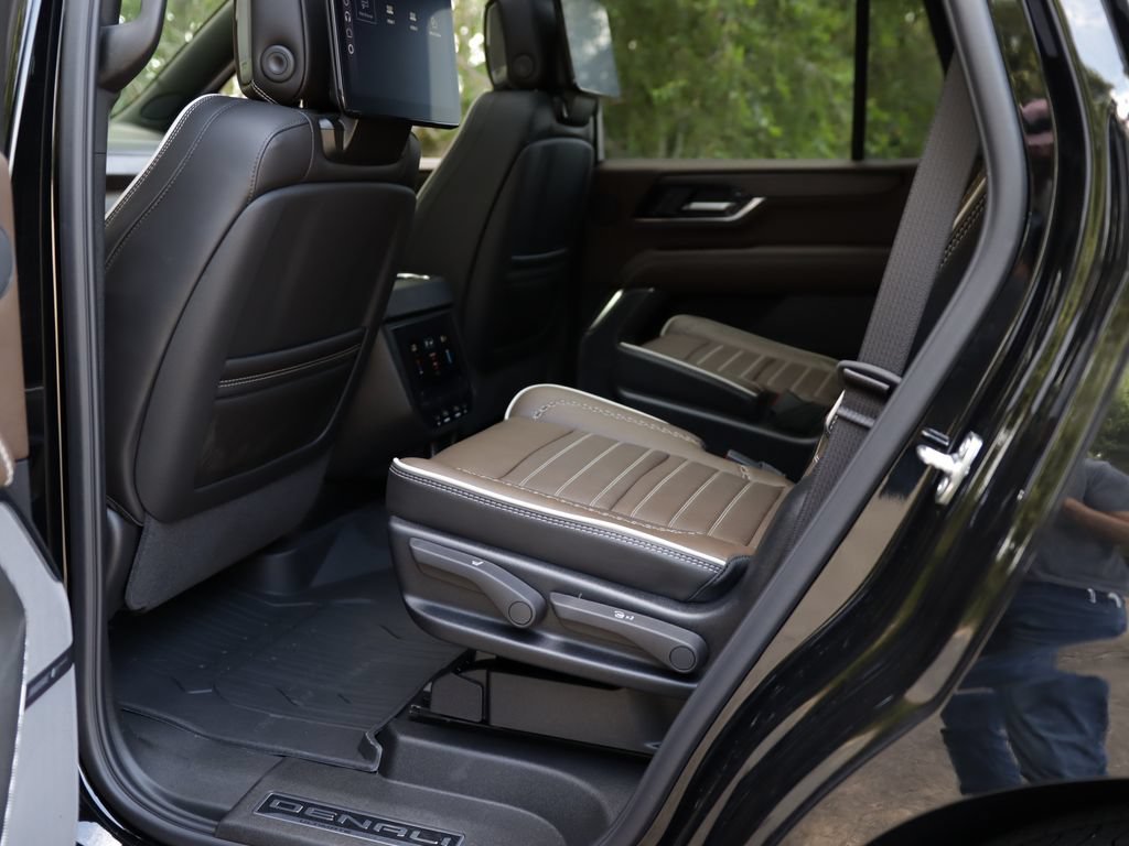 New 2026 Onyx Black GMC Denali Ultimate image 32