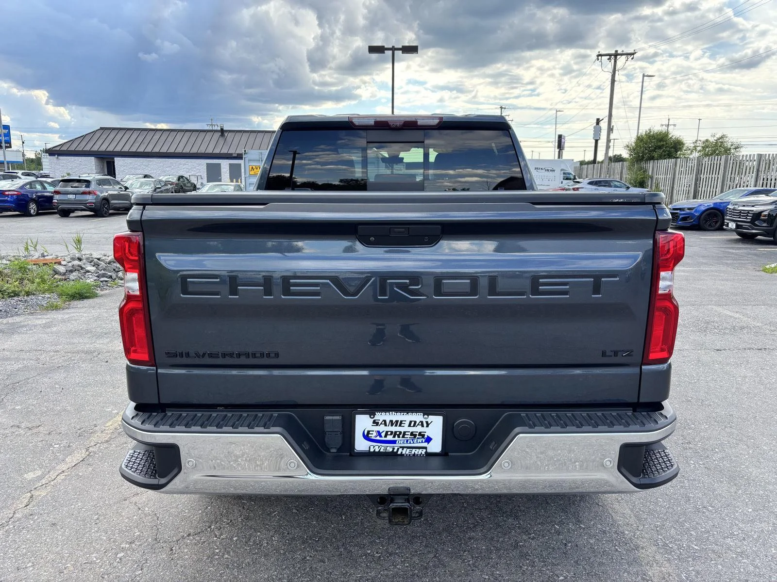 Used 2021 Shadow Gray Metallic Chevrolet LTZ image 6