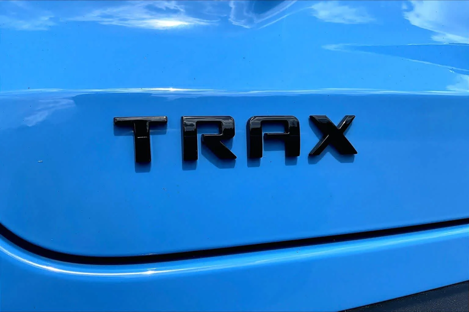 Used 2024 Fountain Blue Chevrolet 2RS image 33