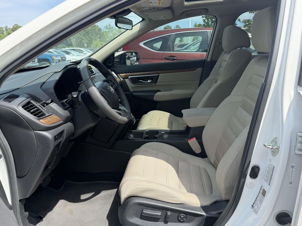 Used 2018 White Honda EX image 5