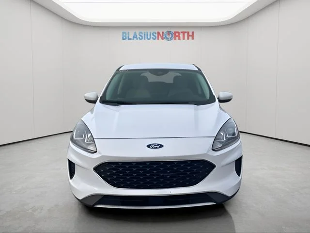 Used 2021 Ford Escape SE with VIN 1FMCU0BZ8MUA68490 for sale in Waterbury, CT