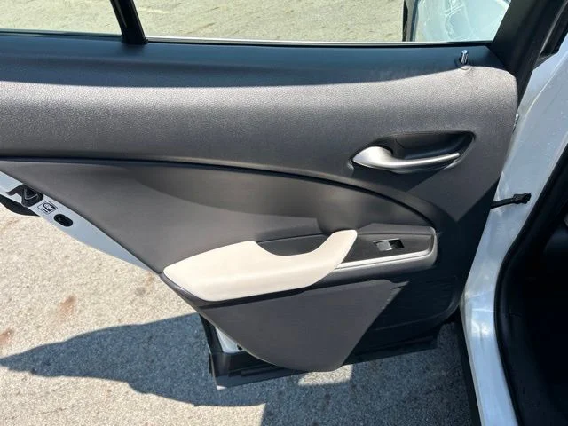 Used 2020 White Lexus 250h Base image 28
