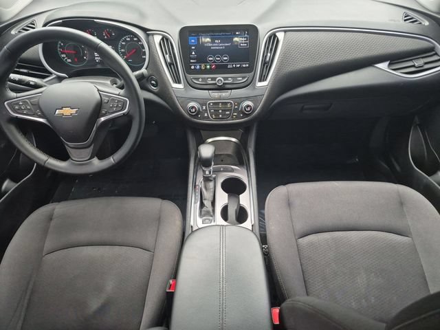 Used 2023 SUMMIT WHITE Chevrolet LT image 27